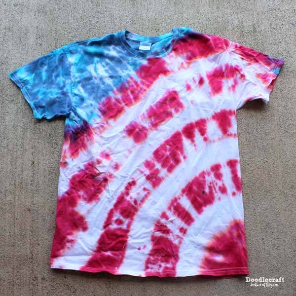 Patriotic Stripes Tie Dye Shirt! Make a Patriotic Striped Tie dye shirt easily! Summertime is the best time of year for tie dye.  This flag inspired shirt is great for Independence day, parades, backyard bbq's and fireworks!