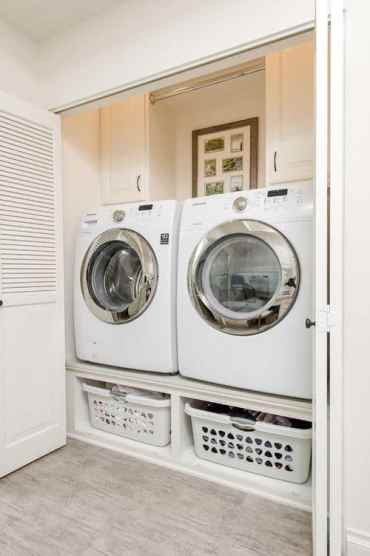 Best Paint Color Ideas for a Small Laundry Room