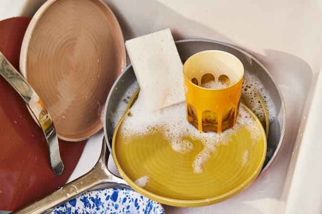 The Ingenious Drying Rack That Lets You Do Triple the Dishes at Once (It’s Perfect for Small Kitchens!)